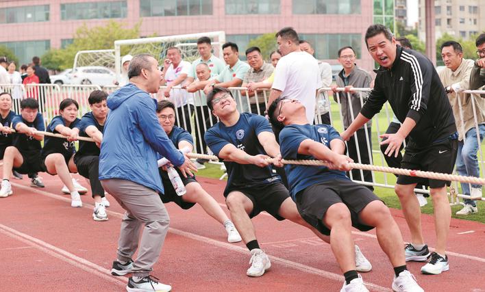 星空体育·(中国)官方网站：当涂县太白镇第五届“村BA”篮球赛闭幕