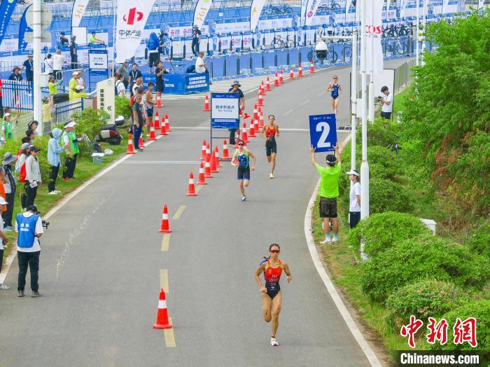 中超：浙江队憾负上海申花队 费南多攻入申花生涯首球